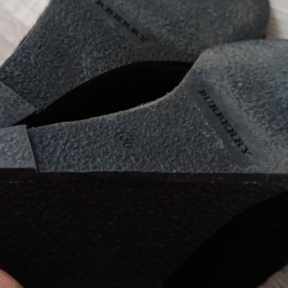 BURBERRY..BENTON WEDGE CALF HAIR BOOTIE..SIZE 36 - Picture 7 of 10